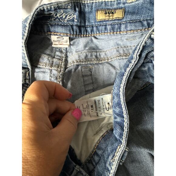 SILVER SUKI DENIM JEAN SHORTS SIZE 31/12 - Picture 3 of 4